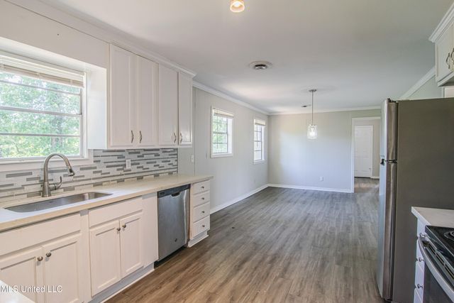 612 Heather Lane, Jackson, MS 39206