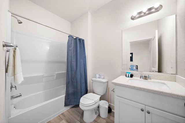 3610 Sealy Street, Galveston, TX 77550