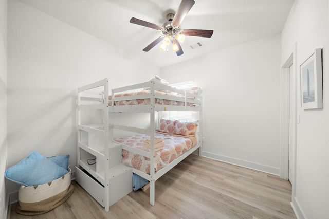 3610 Sealy Street, Galveston, TX 77550