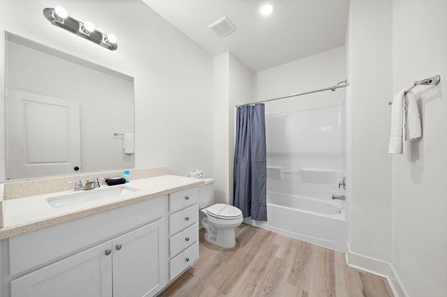 3610 Sealy Street, Galveston, TX 77550