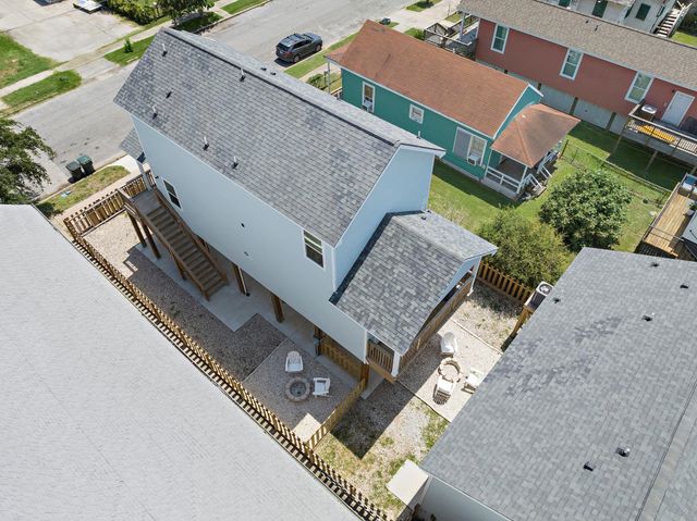 3610 Sealy Street, Galveston, TX 77550