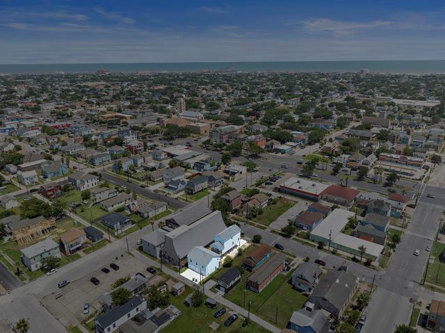 3610 Sealy Street, Galveston, TX 77550