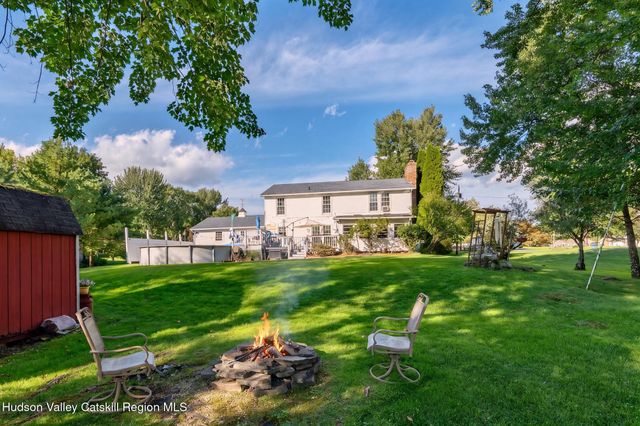 14 Kerry Lane, Kingston, NY 12401