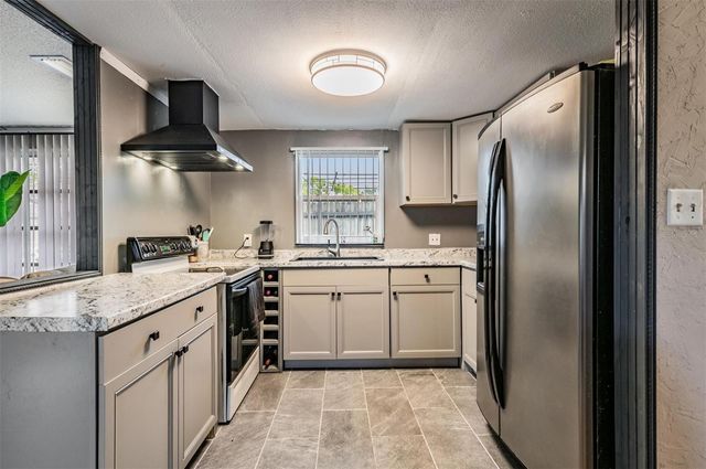 7325 SAN SALVADORE DRIVE, Port Richey, FL 34668