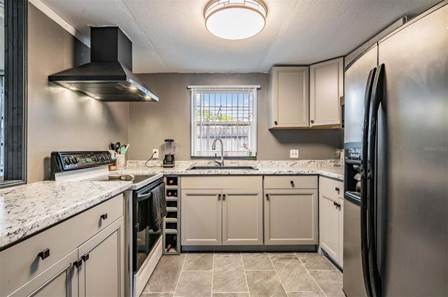 7325 SAN SALVADORE DRIVE, Port Richey, FL 34668