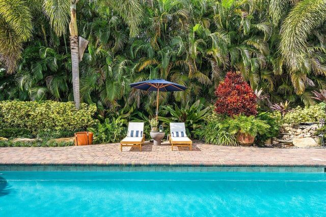 3765 Kings Way, Boca Raton, FL 33434