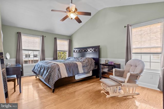 523 TURTLE LN, Langhorne, PA 19047