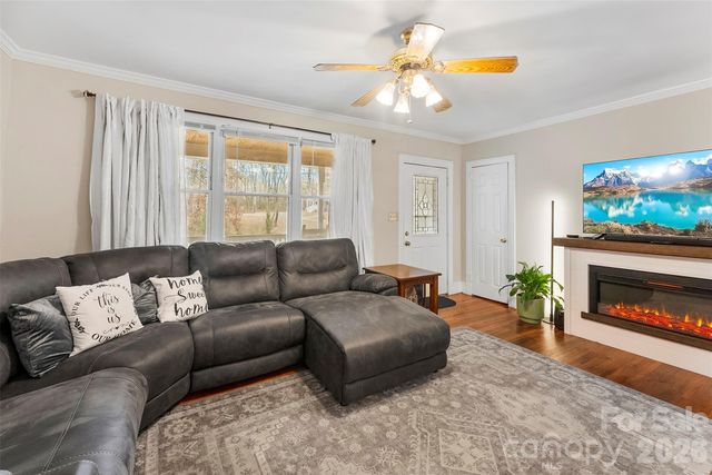 107 Oakland Road, Belmont, NC 28012