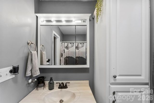 107 Oakland Road, Belmont, NC 28012