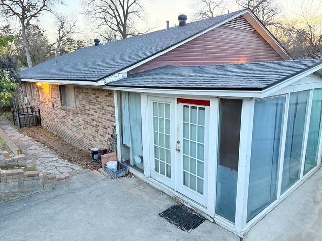 3444 Oak Creek Circle, Dallas, TX 75227