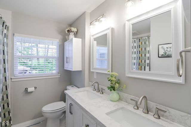 4625 Berkshire Lane, Indianapolis, IN 46226