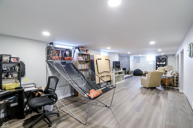 4625 Berkshire Lane, Indianapolis, IN 46226