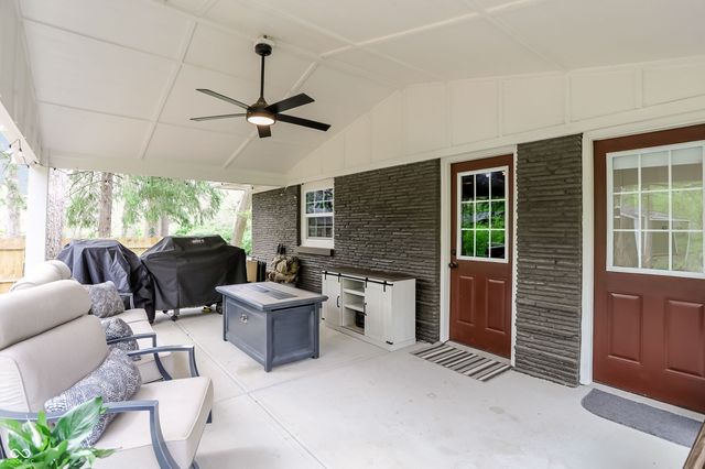 4625 Berkshire Lane, Indianapolis, IN 46226