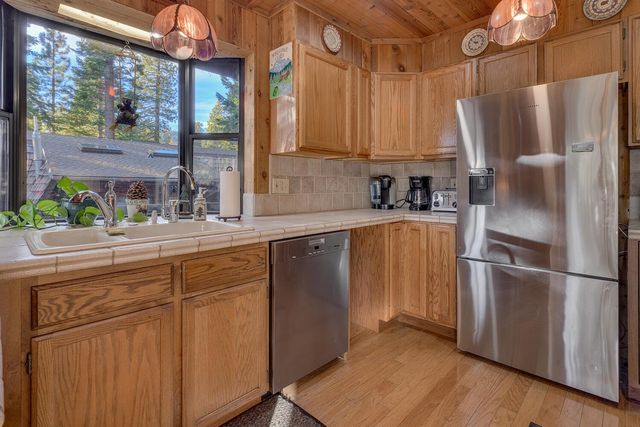 1090 Canterbury Drive, Kings Beach, CA 96143