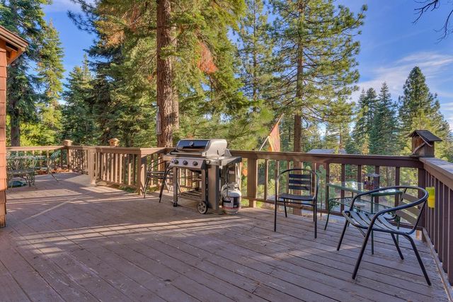 1090 Canterbury Drive, Kings Beach, CA 96143