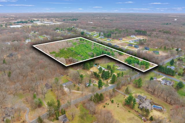 5251 S 6th Street, Texas Twp, MI 49009