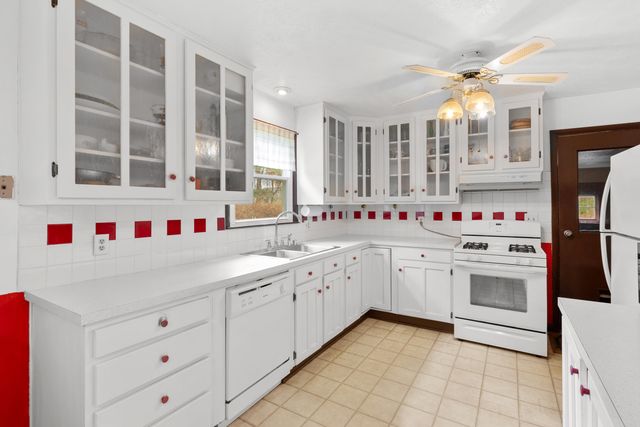 5251 S 6th Street, Texas Twp, MI 49009