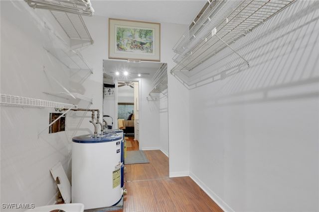 1084 Forest Lakes DR 7304, Naples, FL 34105