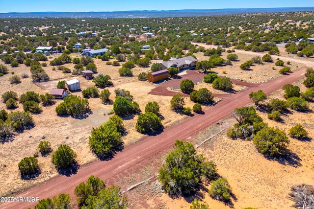 8755 CORONADO Drive, Show Low, AZ 85901