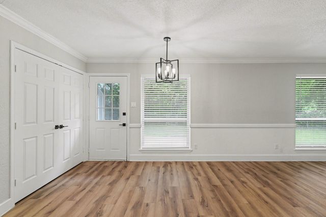 100 Pecan Circle, Trenton, TX 75490