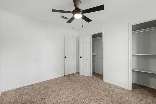 100 Pecan Circle, Trenton, TX 75490