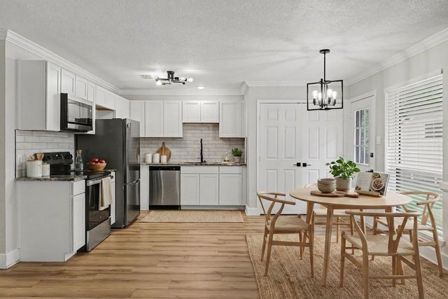 100 Pecan Circle, Trenton, TX 75490