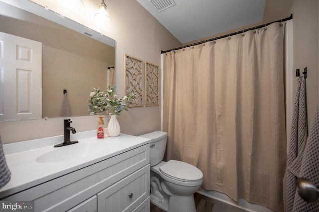 5515 S BRANCH RD, Fredericksburg, VA 22407