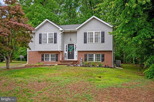 5515 S BRANCH RD, Fredericksburg, VA 22407