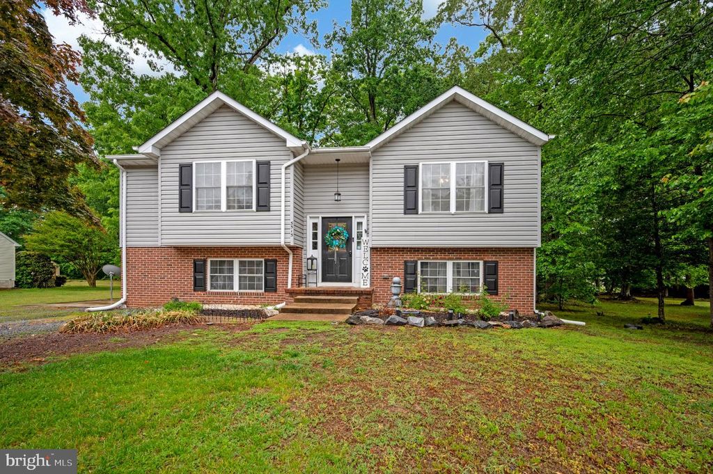 5515 S BRANCH RD, Fredericksburg, VA 22407