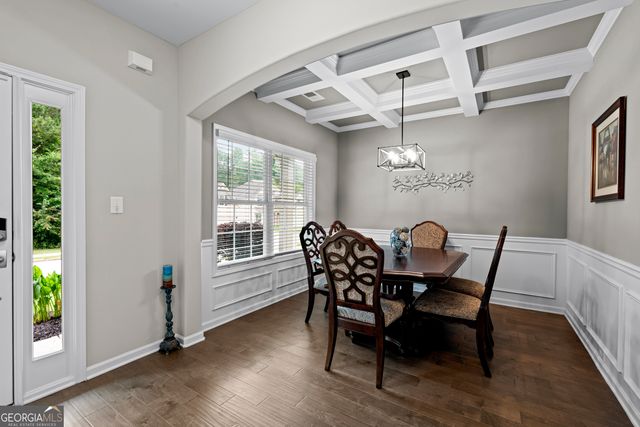 7 S York Drive, Newnan, GA 30265