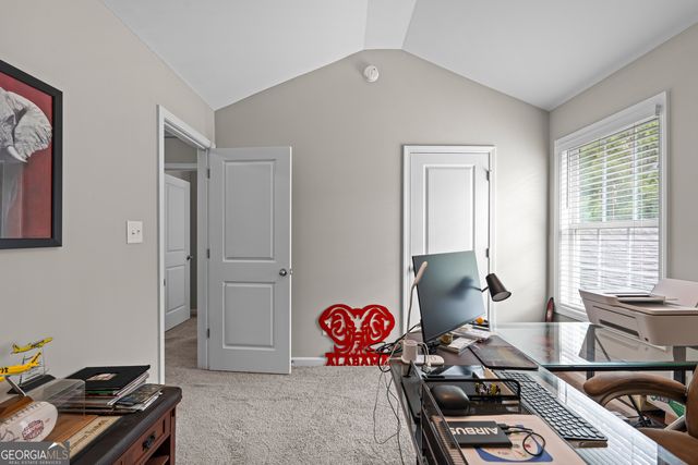 7 S York Drive, Newnan, GA 30265