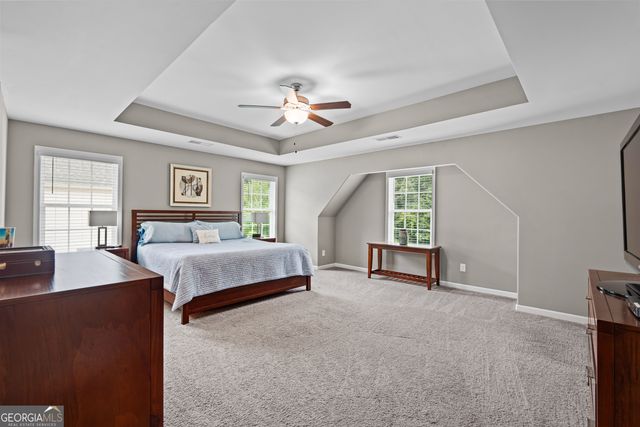 7 S York Drive, Newnan, GA 30265