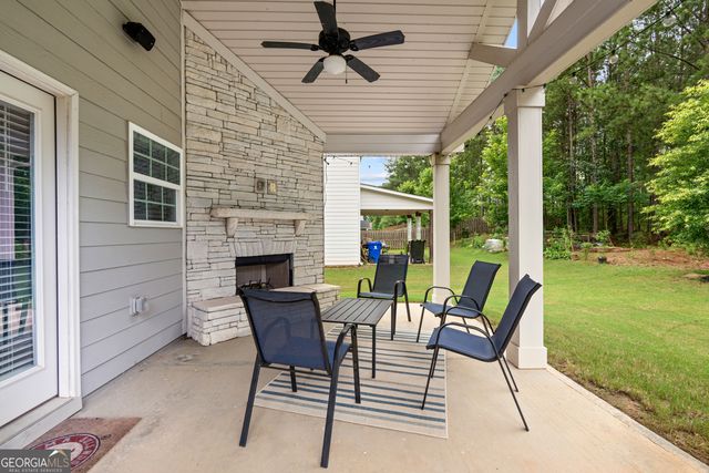 7 S York Drive, Newnan, GA 30265