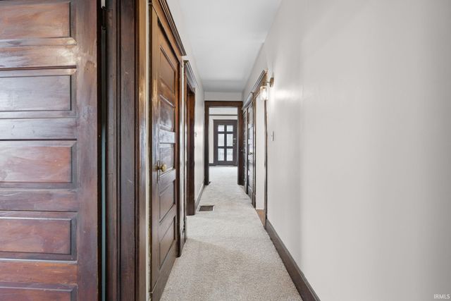 2825 Forest Avenue, Evansville, IN 47712