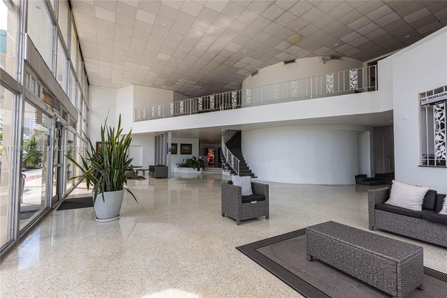 6484 indian creek 132, Miami Beach, FL 33141