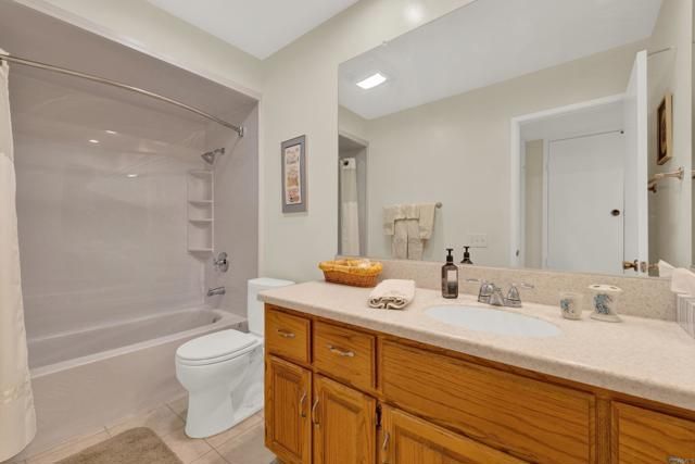 6050 Henderson Drive 16, La Mesa, CA 91942