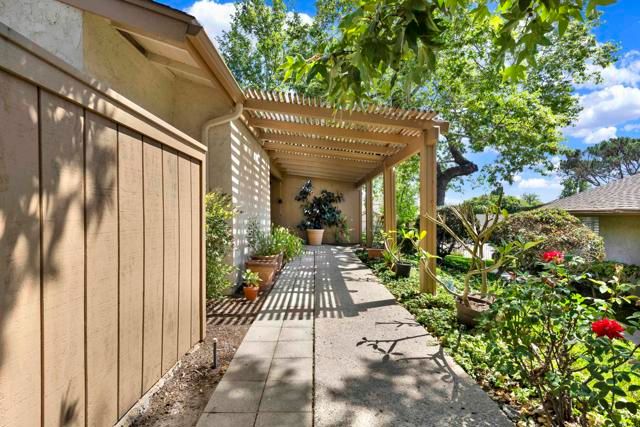 6050 Henderson Drive 16, La Mesa, CA 91942