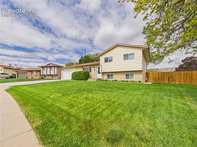 2117 Chautard Drive, Pueblo, CO 81005