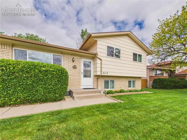 2117 Chautard Drive, Pueblo, CO 81005