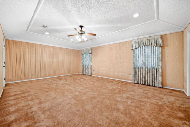 103 Owl Tree Trail, Greenville, TX 75402
