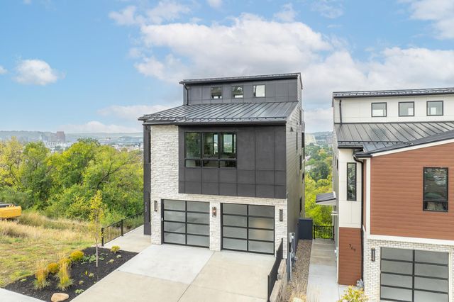 765 E 11 Street, Newport, KY 41071