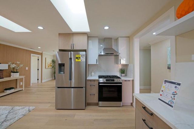 922 Iris Avenue, Sunnyvale, CA 94086