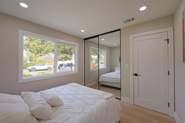 922 Iris Avenue, Sunnyvale, CA 94086