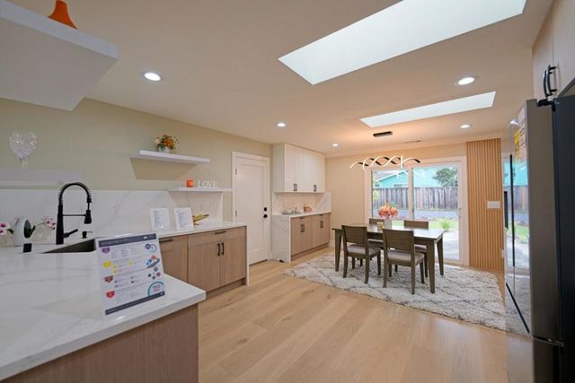 922 Iris Avenue, Sunnyvale, CA 94086