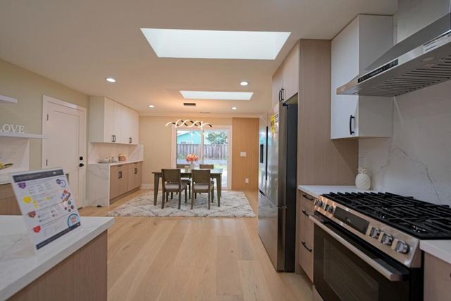 922 Iris Avenue, Sunnyvale, CA 94086