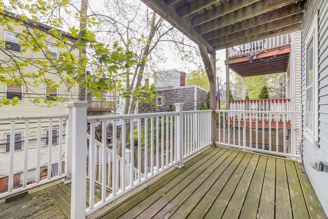 59 Gates St 101, Boston, MA 02127