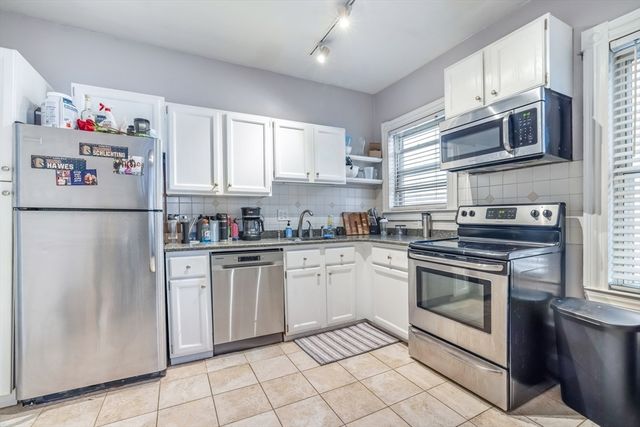 59 Gates St 101, Boston, MA 02127