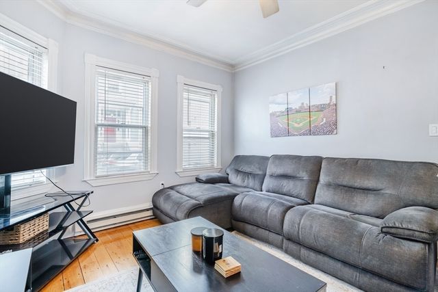 59 Gates St 101, Boston, MA 02127