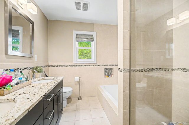 62 Georgia Drive, Syosset, NY 11791