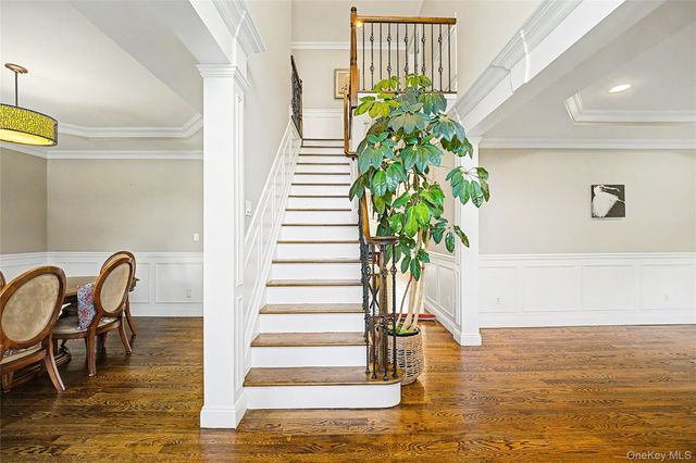 62 Georgia Drive, Syosset, NY 11791